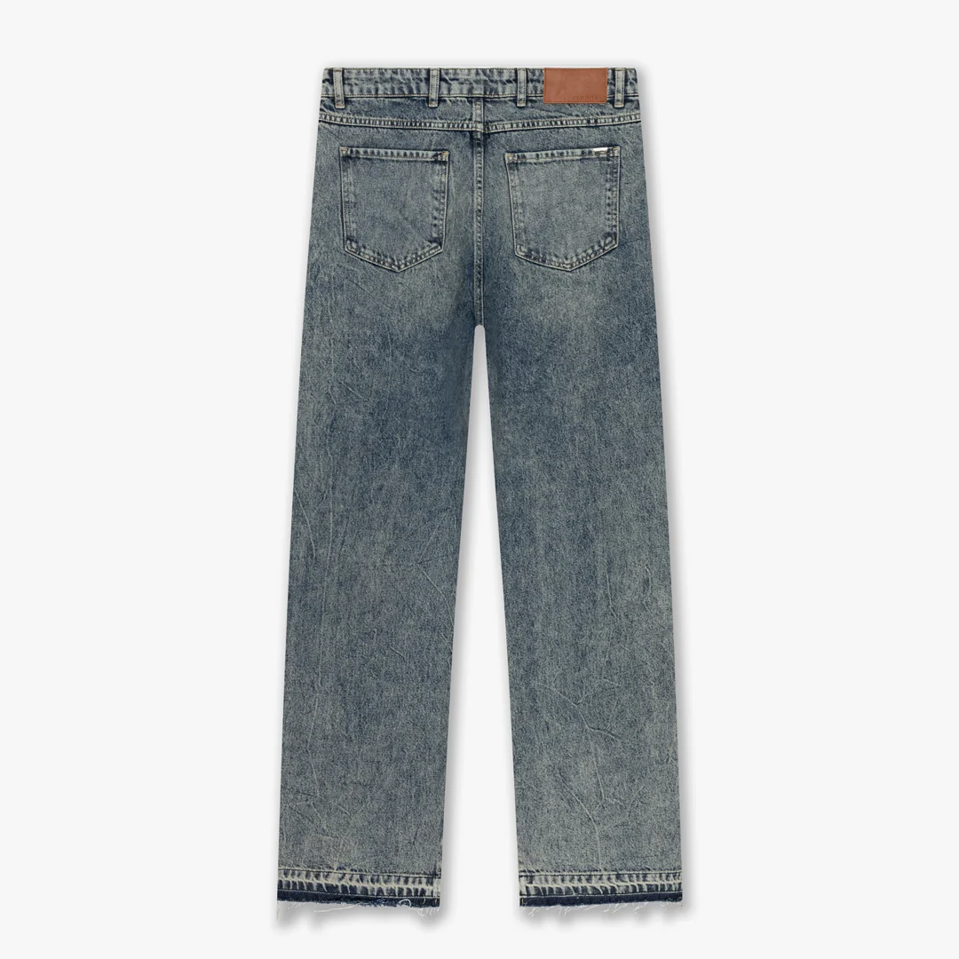 CROYEZ CD1 STEPPED HEM JEANS | LIGHT BLUE - Image 2