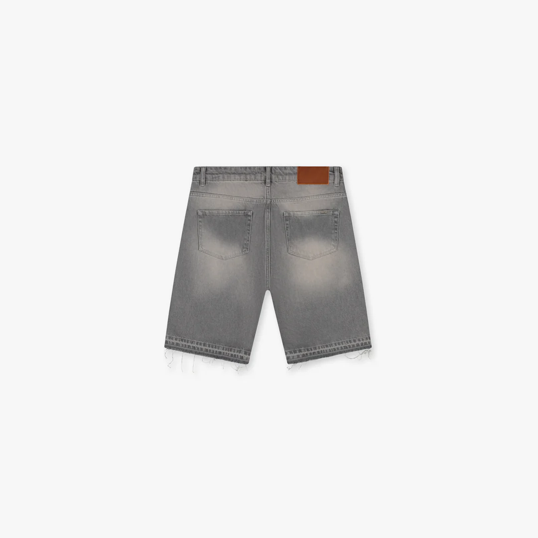 Croyez CD2 Stepped Hem Shorts | Light Grey - Image 2