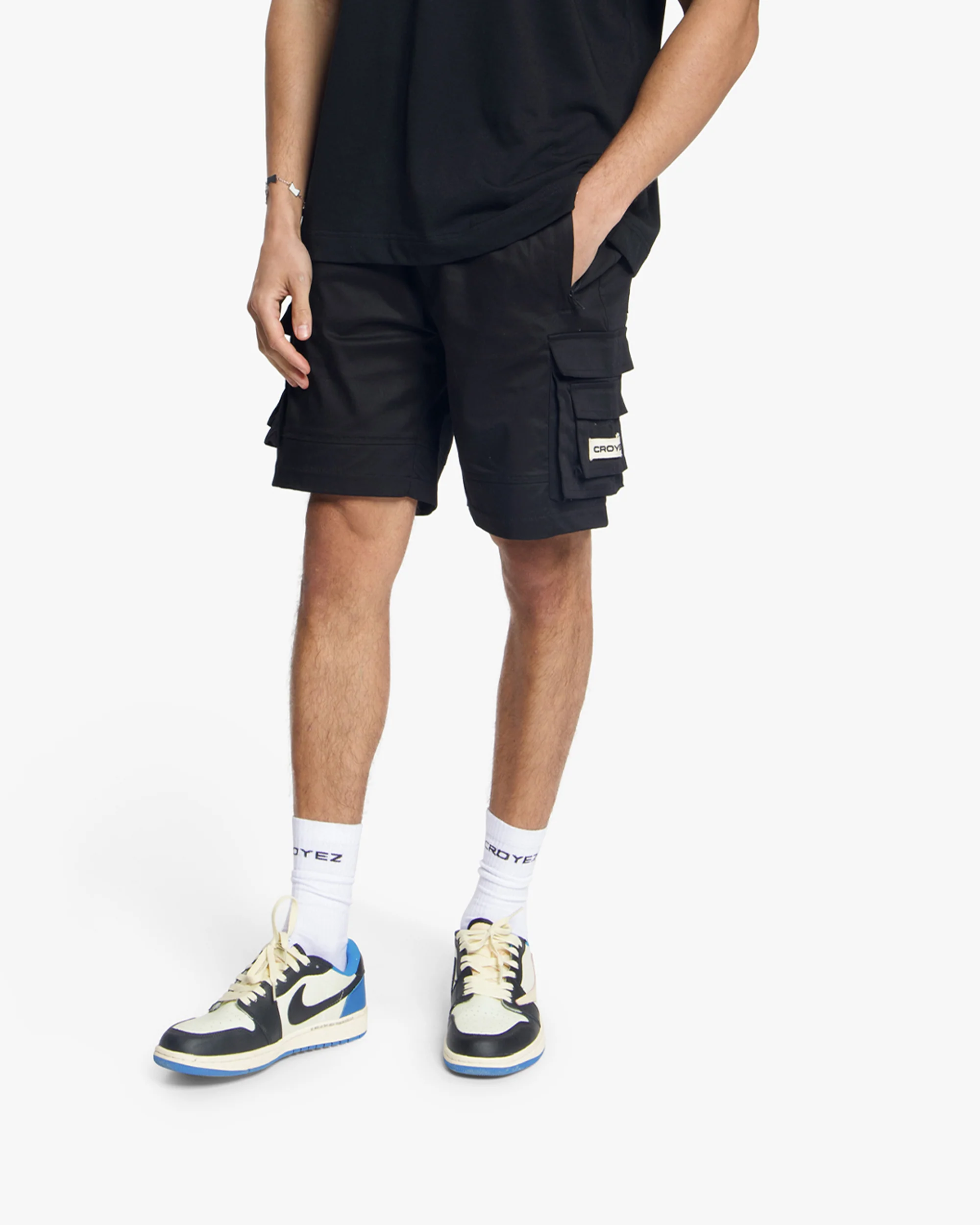 Croyez Classic Cargo Shorts | Black - Image 3