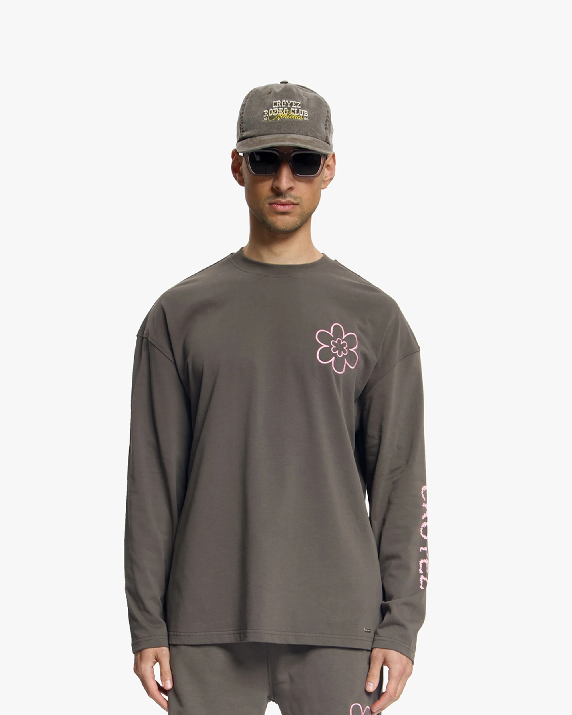 Croyez Contour De La Fleur Longsleeve | Washed Brown - Image 3
