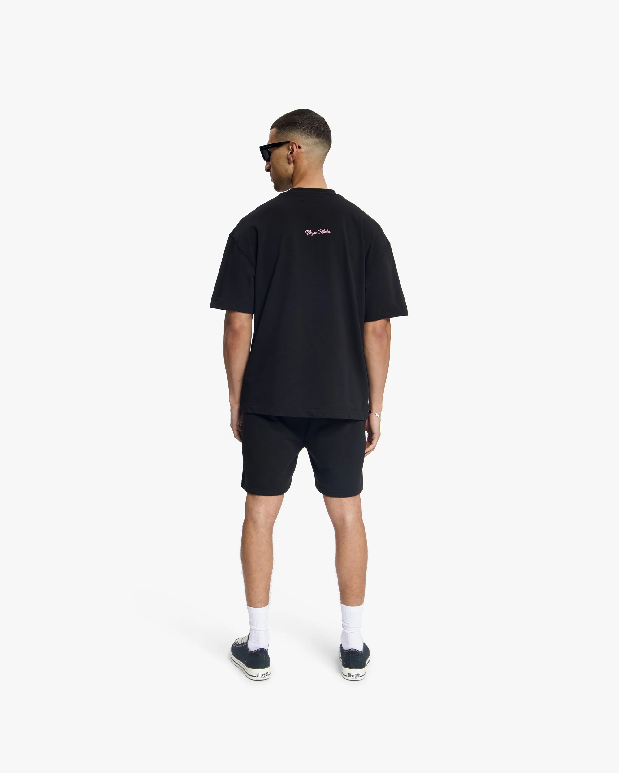 Croyez Contour De La Fleur T-Shirt | Black - Image 6