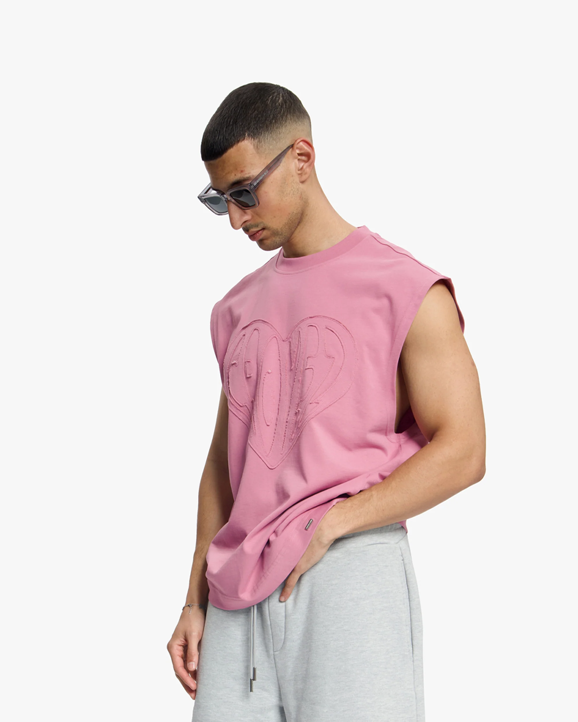 Croyez Cutout Heart Sleeveless T-Shirt | Mauve - Image 4