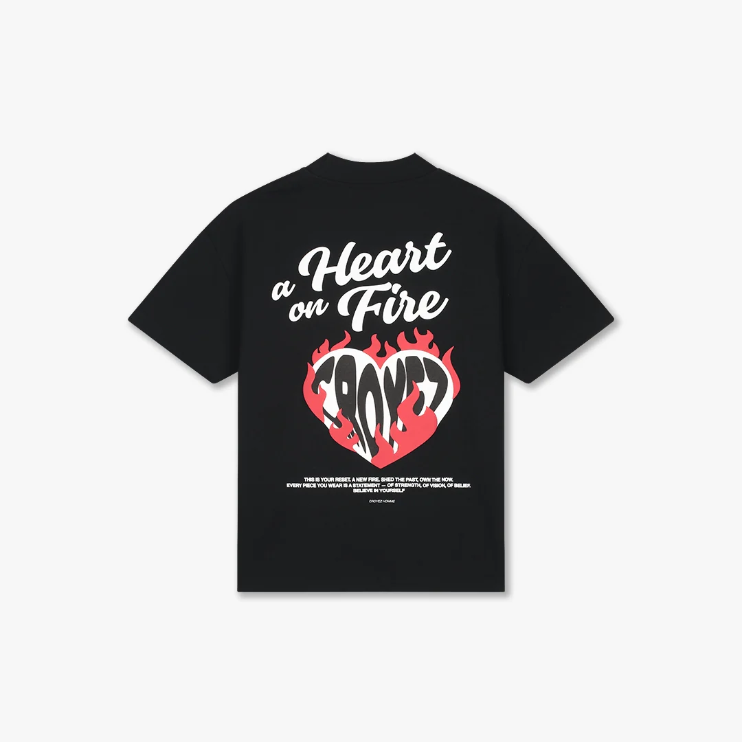 Croyez Heart On Fire T-Shirt | Vintage Black - Image 2