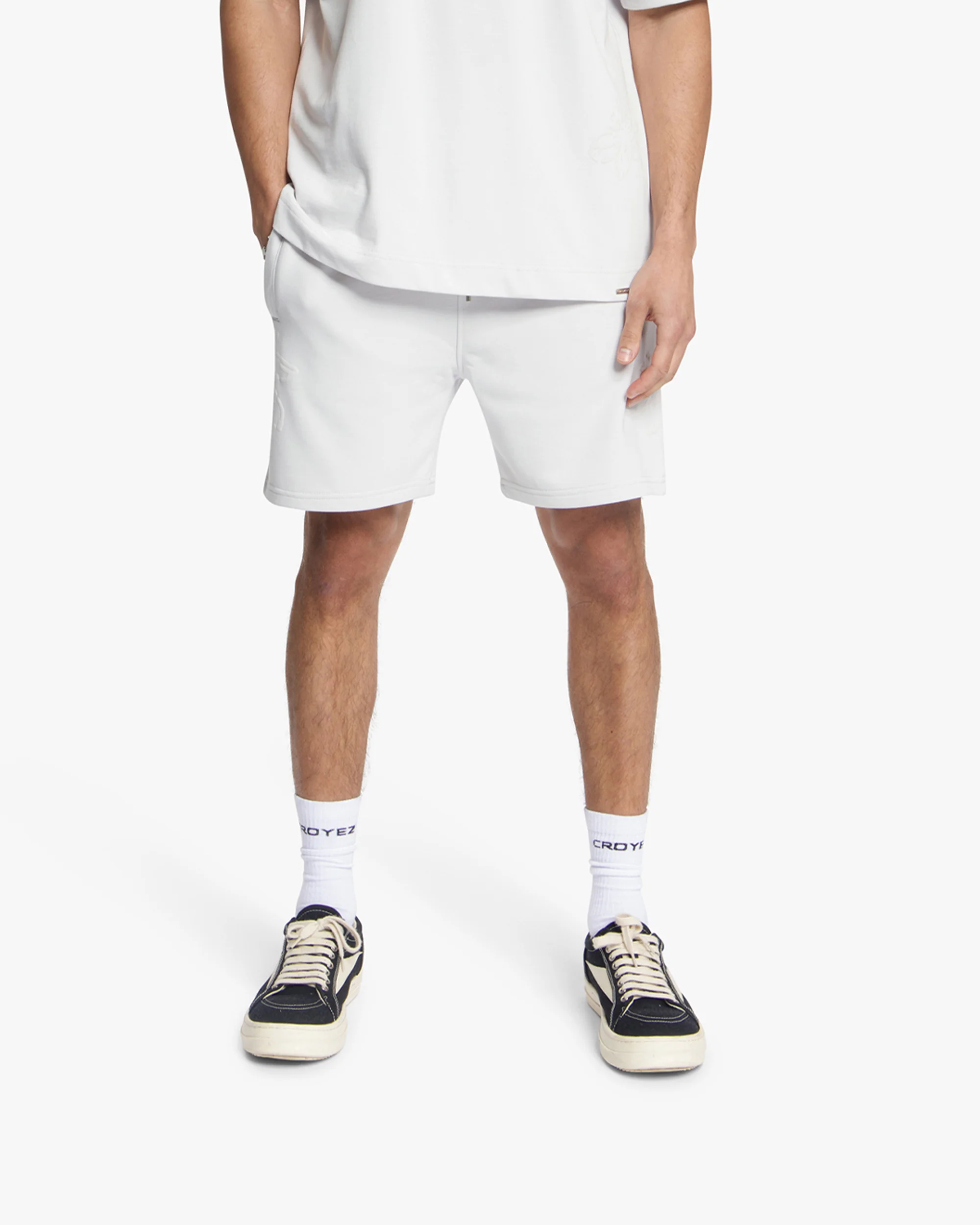 Croyez Initial Flower Shorts | Light Grey - Image 3