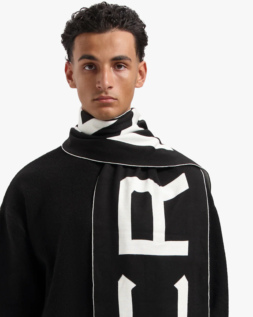 CROYEZ JACQUARD LOGO SCARF | BLACK/OFF-WHITE - Image 7