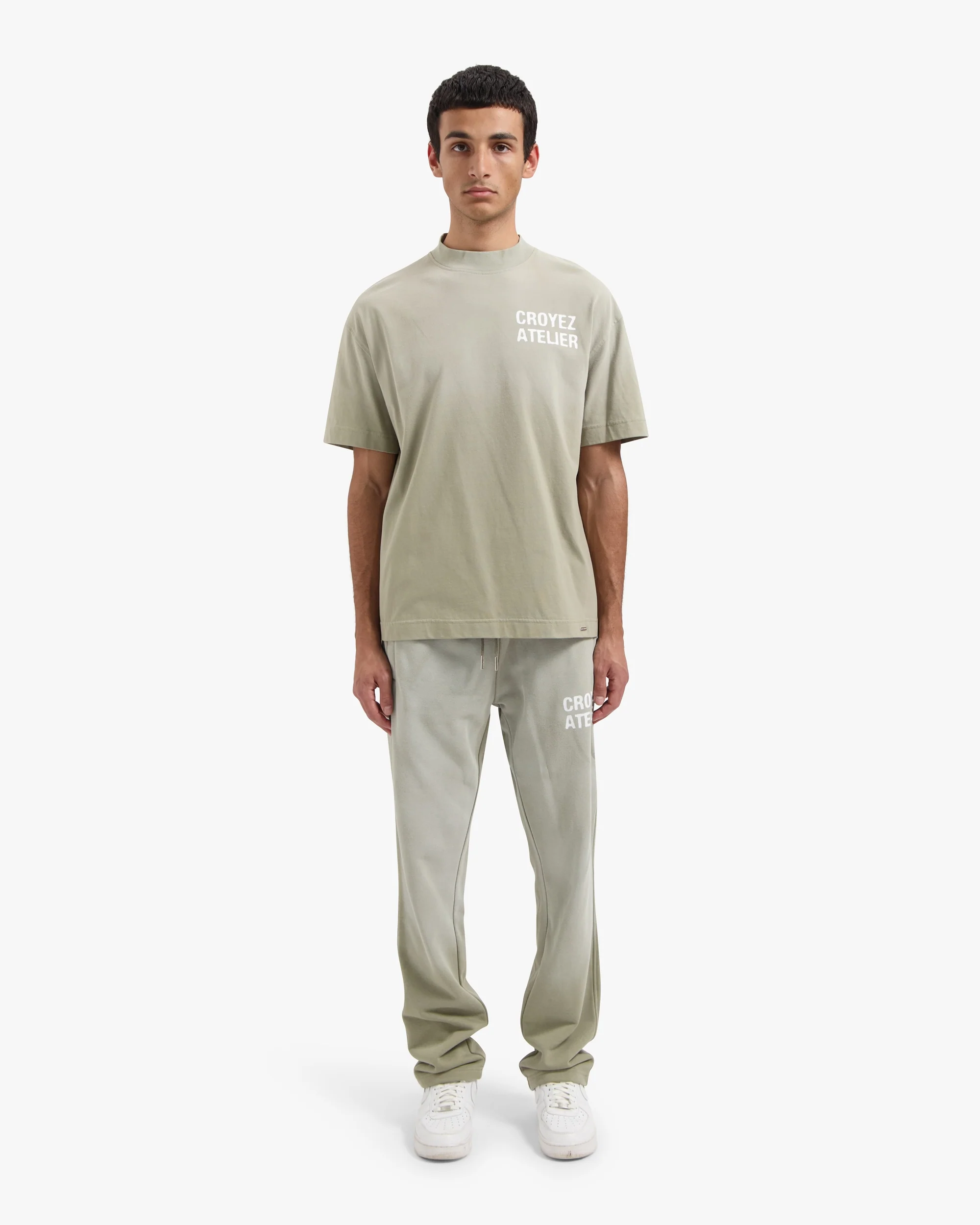CROYEZ SPRAYED ATELIER T-SHIRT | DUSTY OLIVE - Image 5