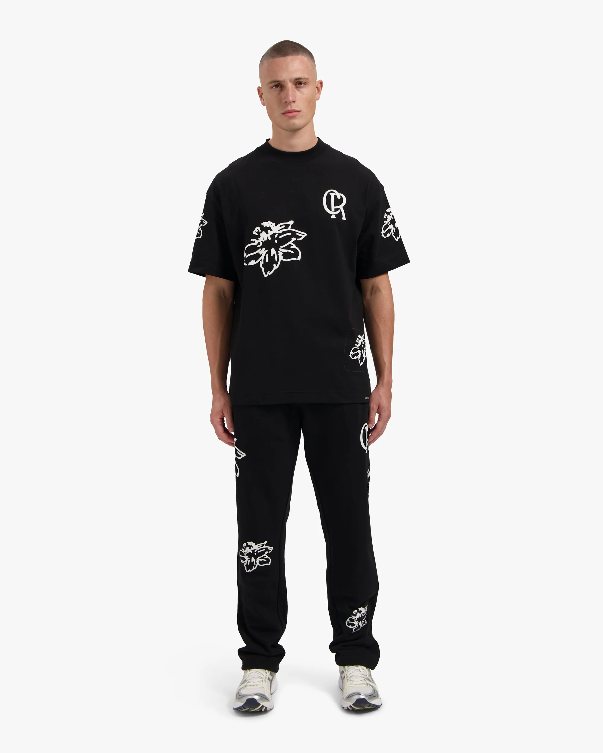 CROYEZ STRAIGHT LEG FLOWER SWEATPANTS | BLACK - Image 5
