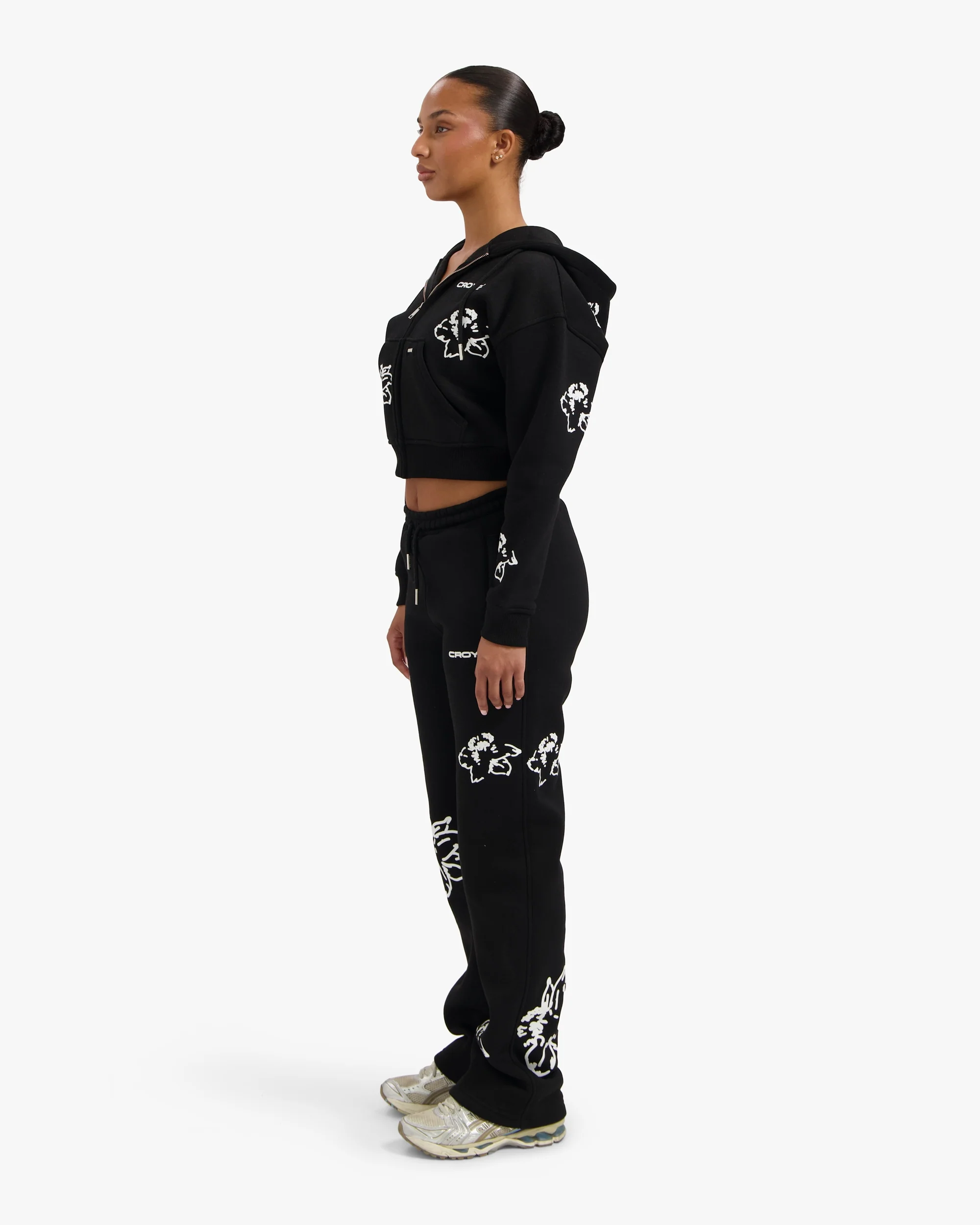 Croyez Women Initial Flower Tracksuit | Black - Image 7